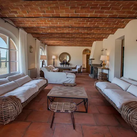 La Salina Villa *